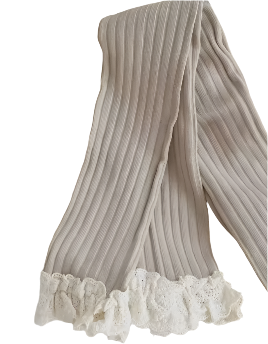 Frilly leggings